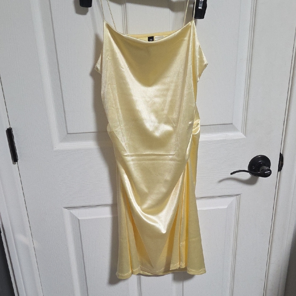 H&M Soft Satin Slip Dress in Light Yellow